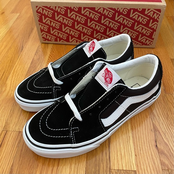 Vans Sk8-Low Women’s Sneakers - Picture 2 of 6
